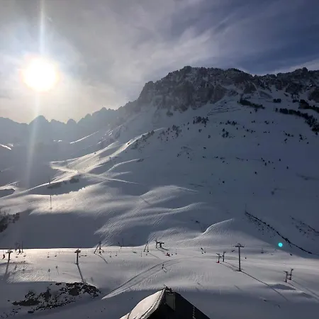 Duplex 8 Couchages, Au Pied Des Pistes De *