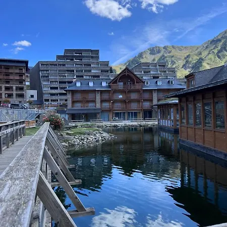 Duplex 8 Couchages, Au Pied Des Pistes De * La Mongie